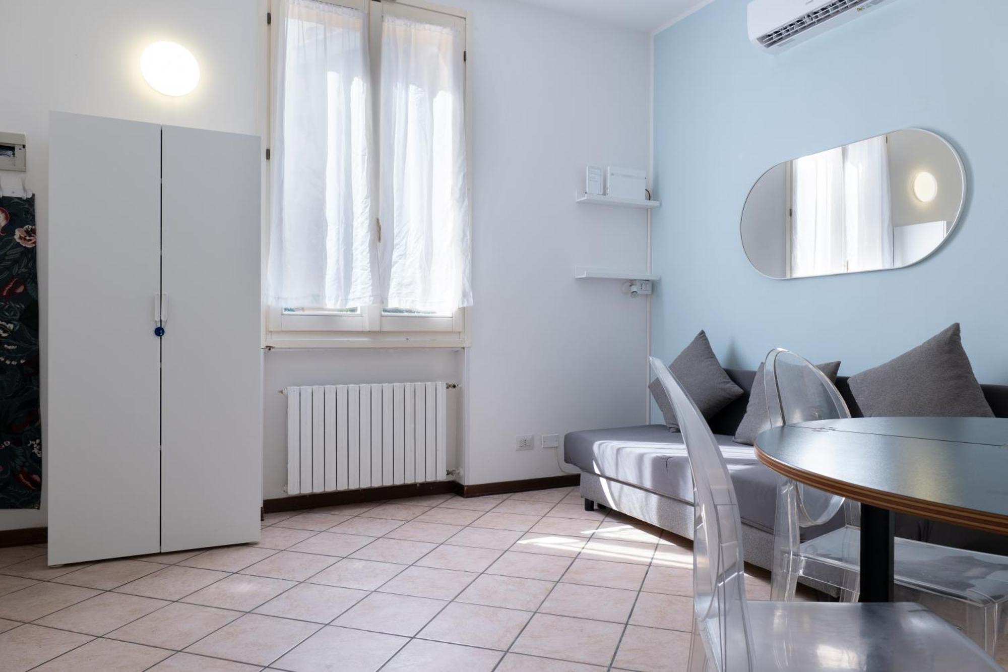 Turati Apartments Болонья Экстерьер фото